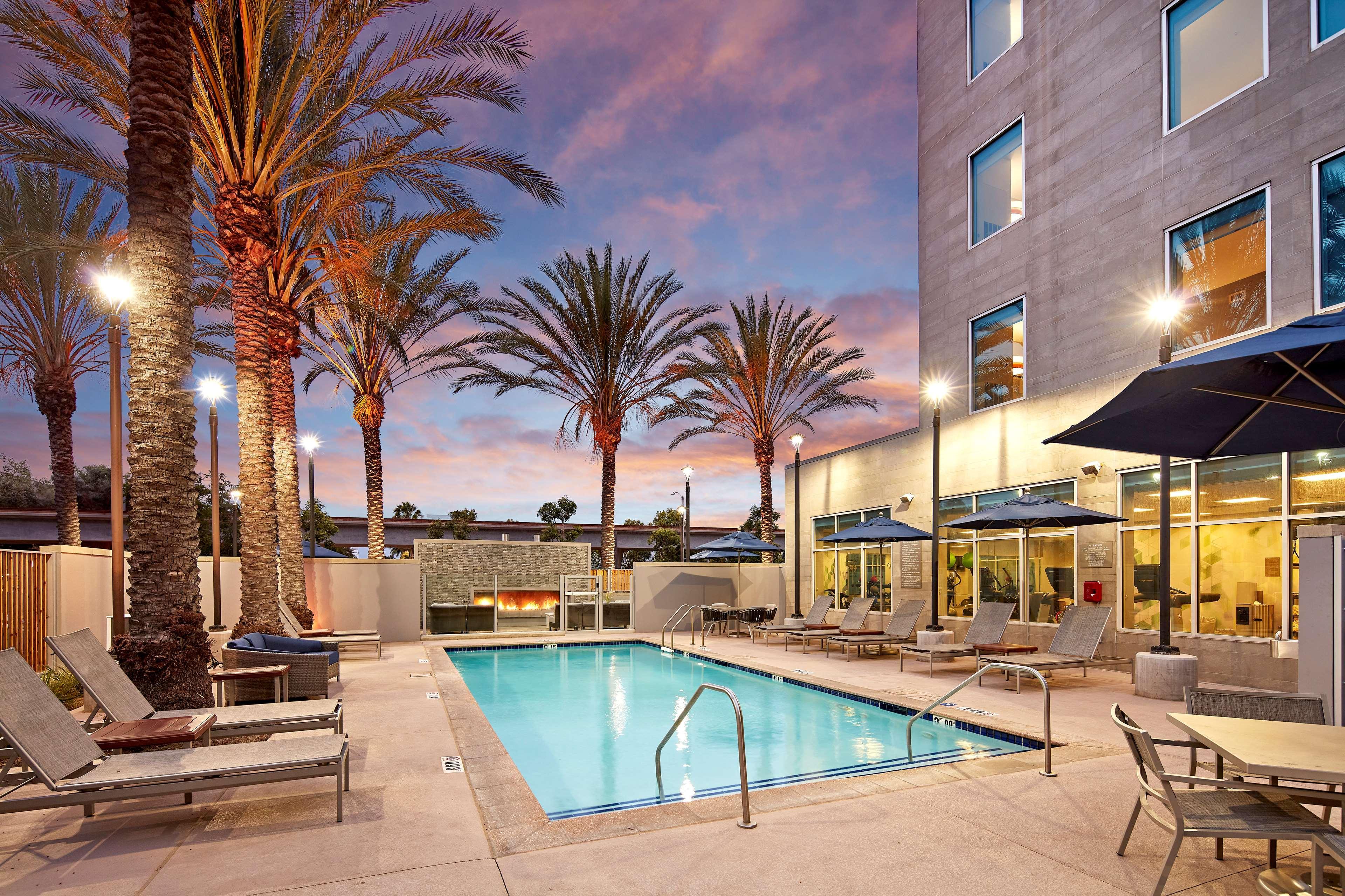 Hyatt Place Los Angeles / Lax / El Segundo Hotel Exterior photo